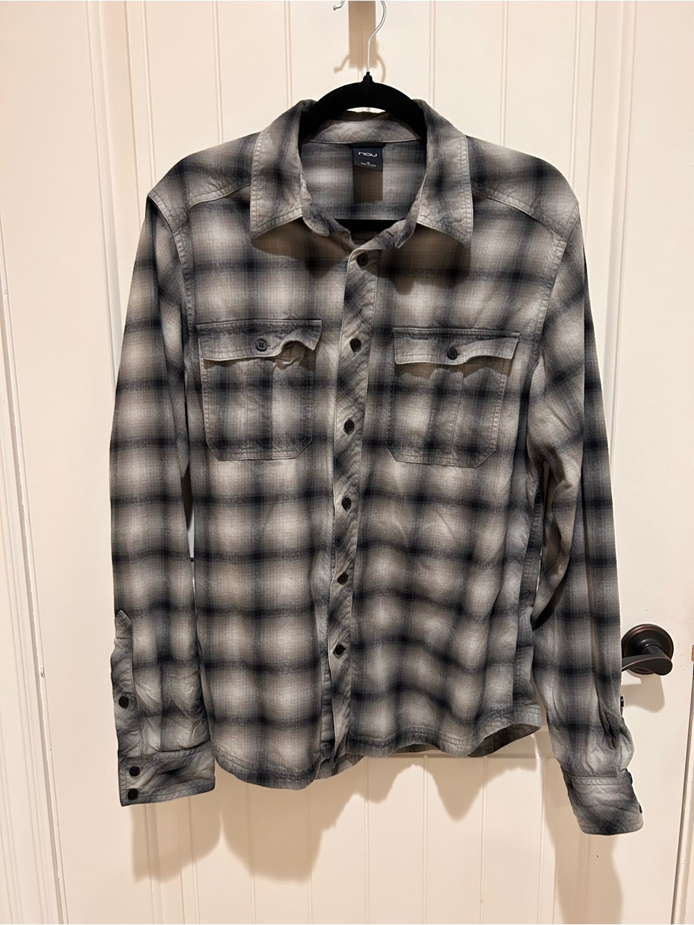 Nau Men's Black & Gray Plaid Lightweight Shirt